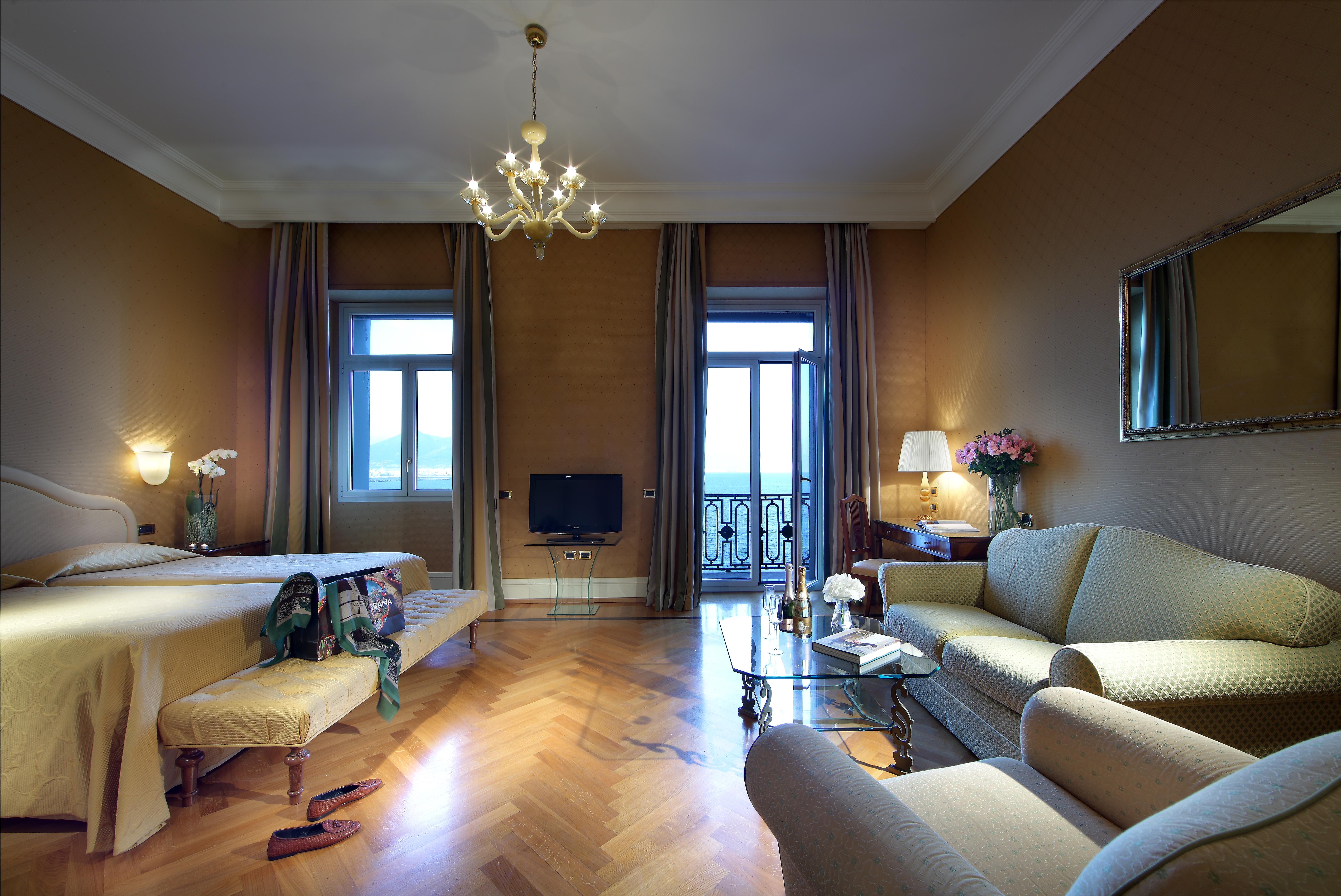 Eurostars Excelsior 4* Napoli