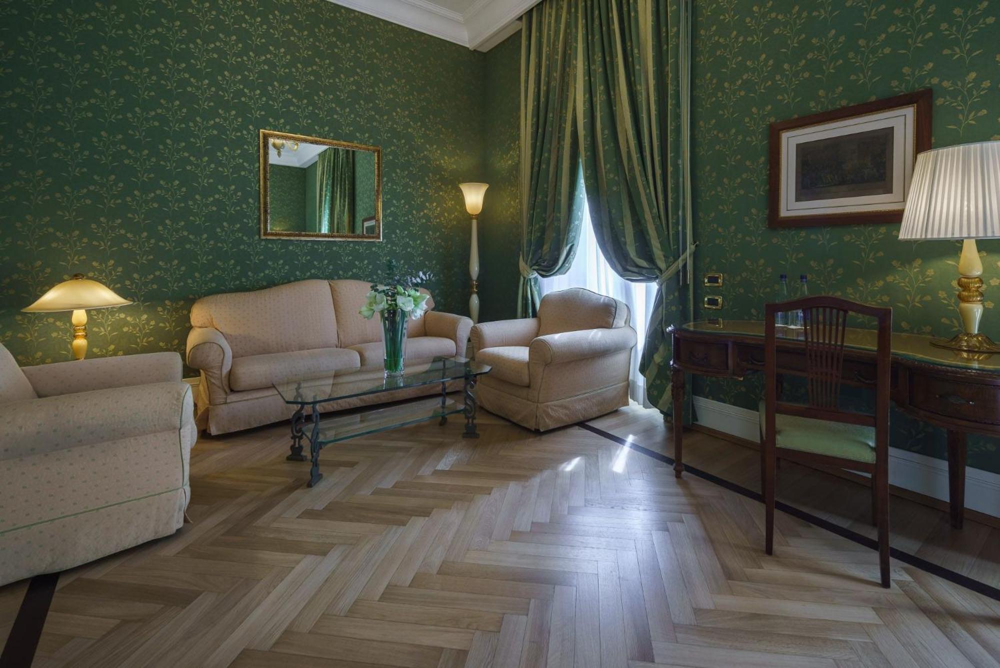 Eurostars Excelsior Hotel Naples